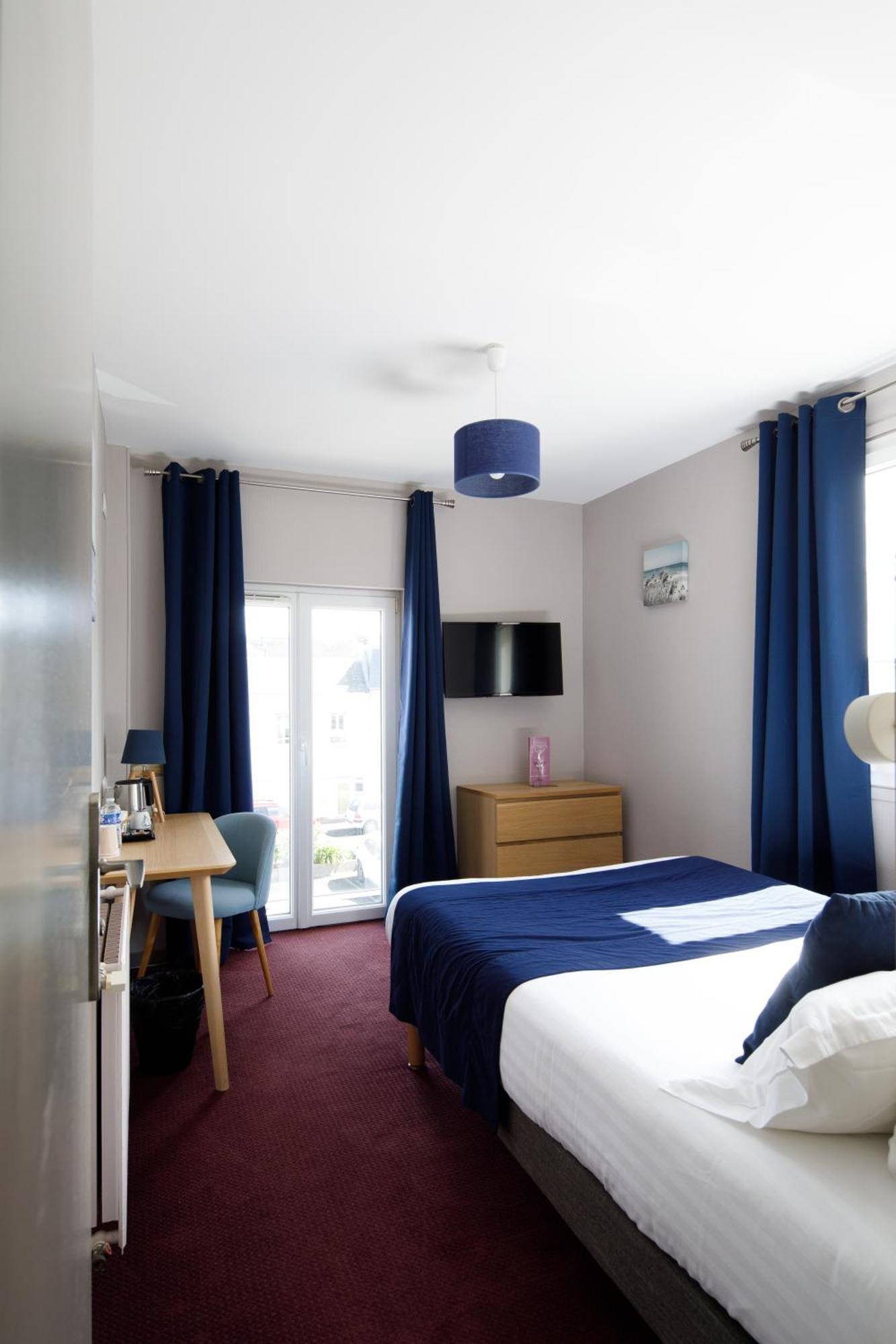 Saint Aubin Logis Hotel & Restaurant Exterior photo